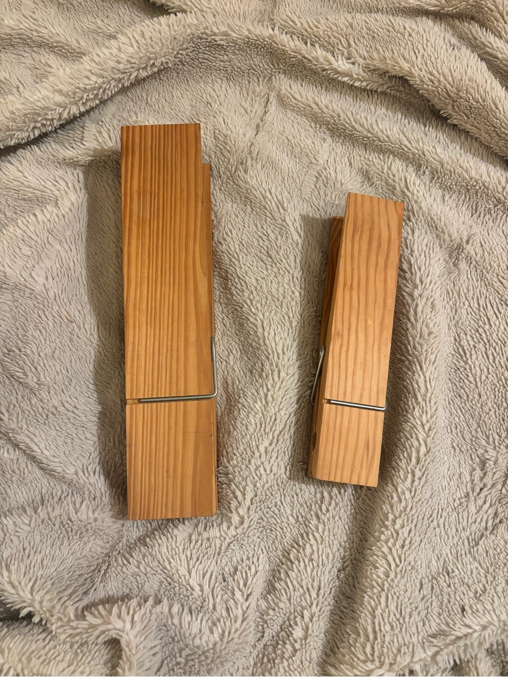 Jumbo Wooden Clothes Pins Oversized Clothespins Decorative Set of 2 - Natural